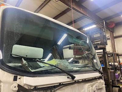 Isuzu NQR Windshield Glass