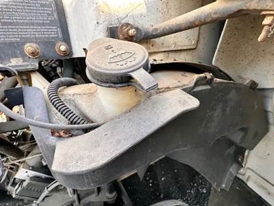 Chevrolet C4500 Windshield Washer Reservoir