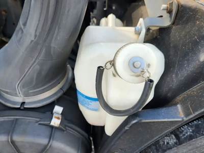 Chevrolet W4500 Windshield Washer Reservoir