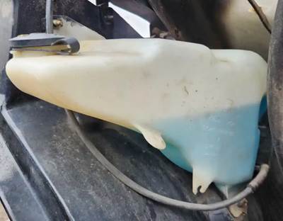 Ford F-750 Windshield Washer Reservoir