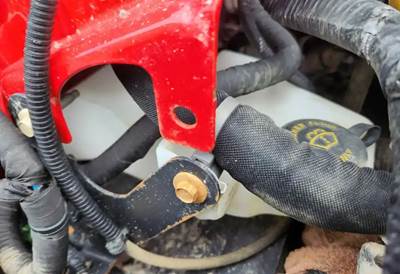 Ford F-750 Windshield Washer Reservoir