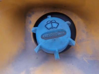 Freightliner 114SD Windshield Washer Reservoir