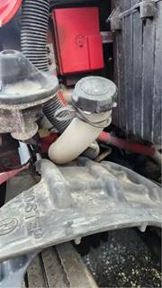 Freightliner Cascadia 126 Windshield Washer Reservoir