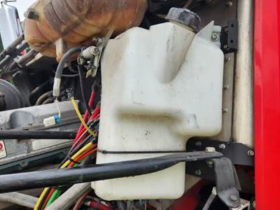 Freightliner Coronado 132 Windshield Washer Reservoir for a 2020 Freightliner Coronado 132 Glider