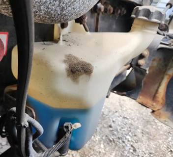 Freightliner M2 106 Windshield Washer Reservoir