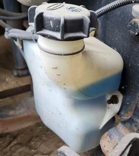 Freightliner M2 106 Windshield Washer Reservoir