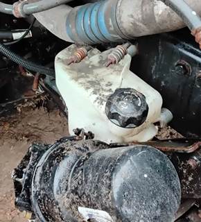 Freightliner M2 106 Windshield Washer Reservoir