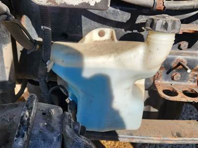 Freightliner M2 112 Windshield Washer Reservoir for a 2018 Freightliner M2 112 Medium Duty