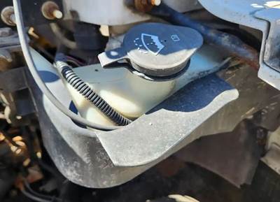 GMC C7500 Windshield Washer Reservoir
