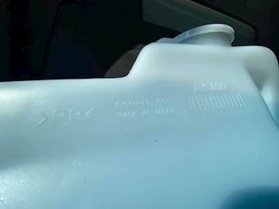 Hino 268 Windshield Washer Reservoir