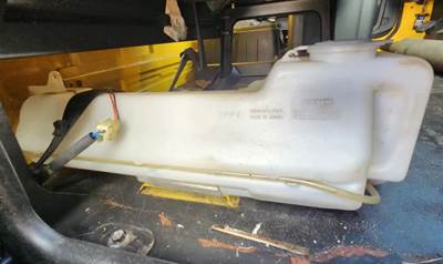 Hino 268 Windshield Washer Reservoir