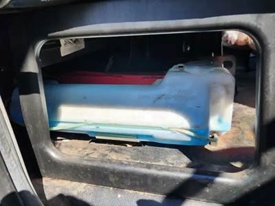 Hino 338 Windshield Washer Reservoir
