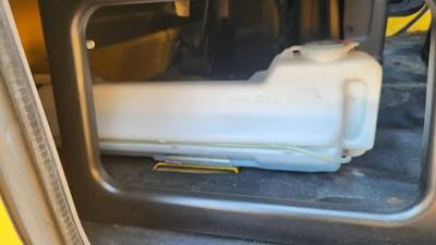 Hino 338 Windshield Washer Reservoir