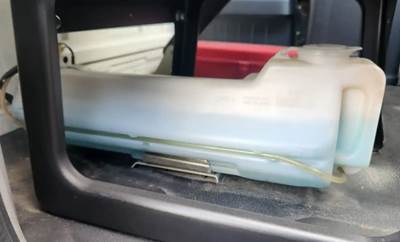 Hino 338 Windshield Washer Reservoir