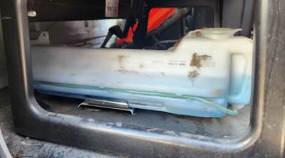 Hino 338 Windshield Washer Reservoir