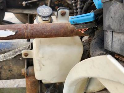 International 4200 Windshield Washer Reservoir