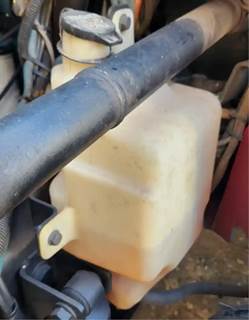 International 4400 Windshield Washer Reservoir