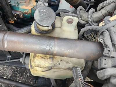 International 4400 Windshield Washer Reservoir