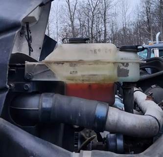 International 7300 Windshield Washer Reservoir