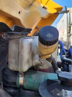 International 7400 Windshield Washer Reservoir