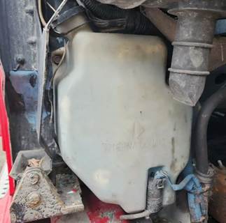 International 9400i Windshield Washer Reservoir