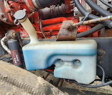 International LT625 Windshield Washer Reservoir