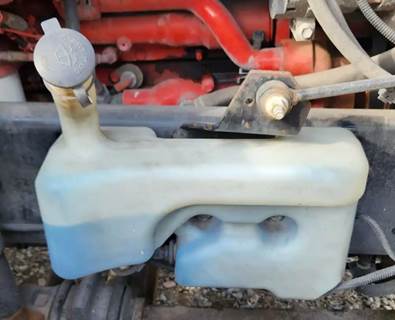 International LT625 Windshield Washer Reservoir