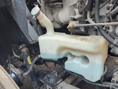 International RH613 Windshield Washer Reservoir