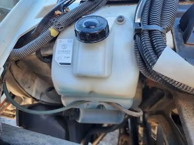 Kenworth K370 Windshield Washer Reservoir