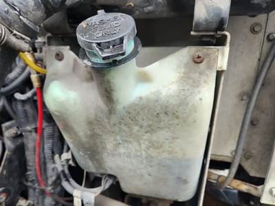 Kenworth T300 Windshield Washer Reservoir