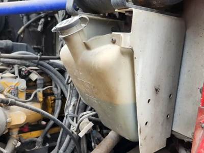 Kenworth T300 Windshield Washer Reservoir