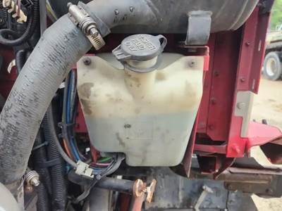 Kenworth T300 Windshield Washer Reservoir