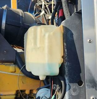 Kenworth T600 Windshield Washer Reservoir