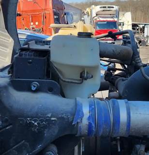 Kenworth T680 Windshield Washer Reservoir