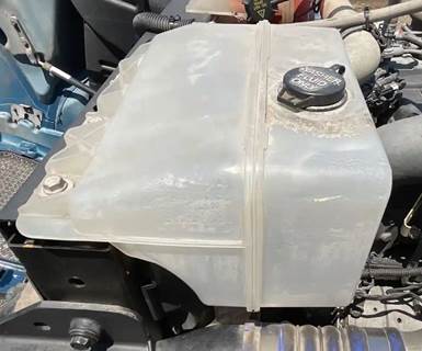 Kenworth T680 Windshield Washer Reservoir