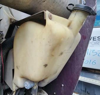 Kenworth W900 Windshield Washer Reservoir
