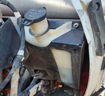 Kenworth W900 Windshield Washer Reservoir