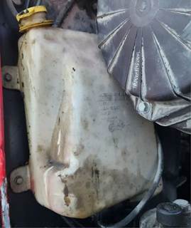 Mack CH613 Windshield Washer Reservoir