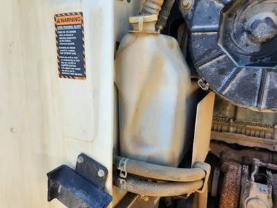 Mack Pinnacle Windshield Washer Reservoir