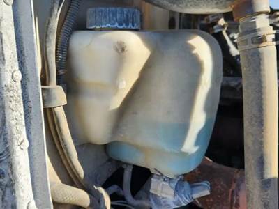 Peterbilt 357 Windshield Washer Reservoir