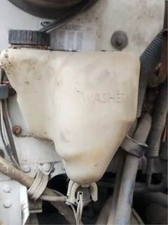 Peterbilt 379 Windshield Washer Reservoir