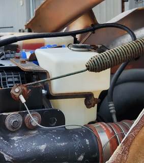 Peterbilt 386 Windshield Washer Reservoir