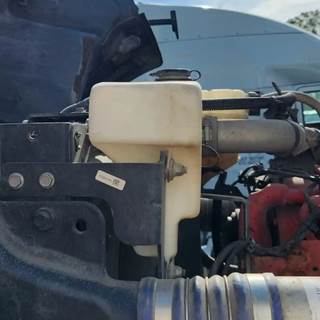 Peterbilt 567 Windshield Washer Reservoir
