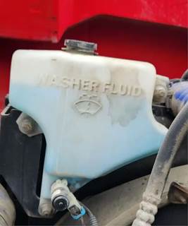 Peterbilt 567 Windshield Washer Reservoir