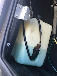 Roadmaster Raised Rail Windshield Washer Reservoir