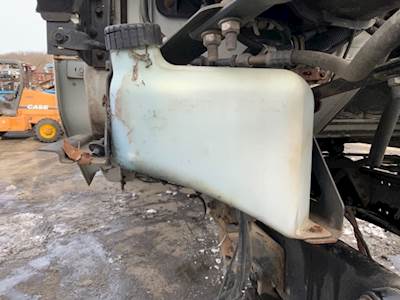 Sterling L7500 Windshield Washer Reservoir