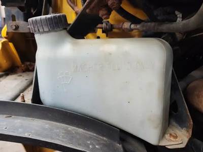 Sterling L7500 Windshield Washer Reservoir