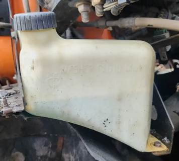 Sterling L9500 Windshield Washer Reservoir
