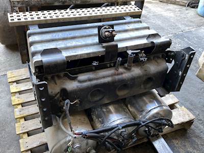 Volvo VNL Windshield Washer Reservoir