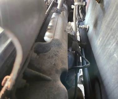 Volvo VNL Windshield Washer Reservoir